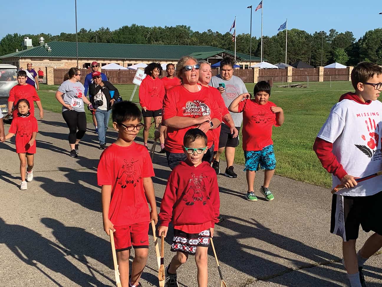 MMIW 5K and 1 Mile Awareness Walk participants