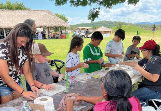 Visitors learn traditional Choctaw pottery
